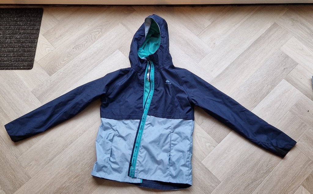 Softshell jas kind maat 12-13 jaar, Kinderen en Baby's, Kinderkleding | Maat 158, Ophalen, Jongen of Meisje, Decathlon, Zo goed als nieuw