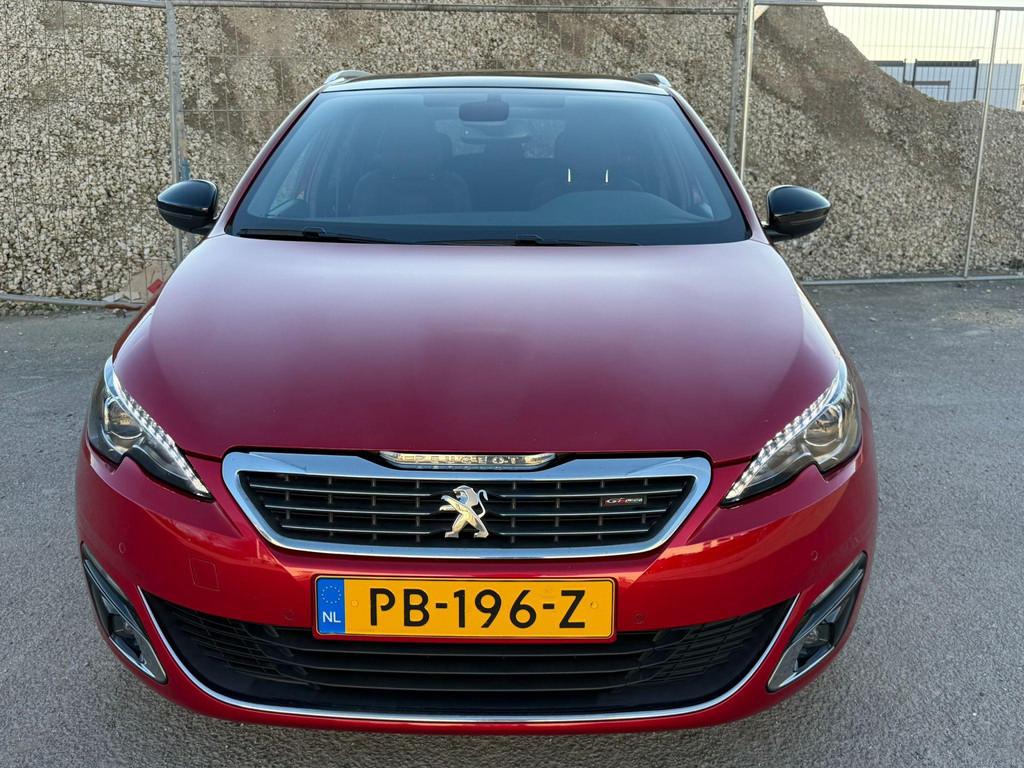 Peugeot 308 SW 1.2 PureTech GT-line Clima, trekhaak, camera, Gebruikt, Euro 6, 1199 cc, 1165 kg