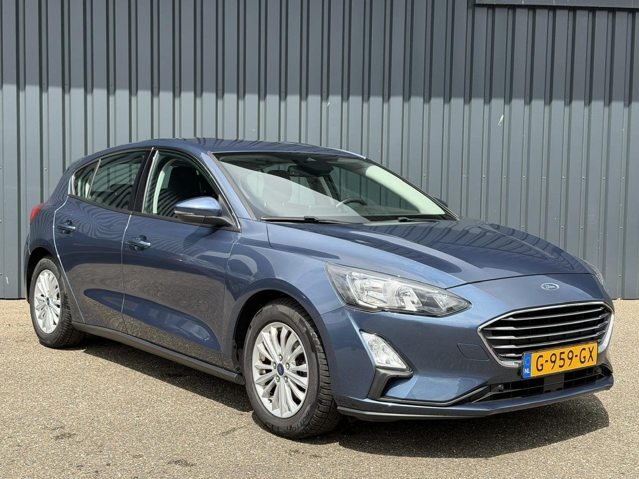 Ford Focus 1.0 EcoBoost Titanium Business | Navigatie | Airc, Gebruikt, Euro 6, Blauw, Origineel Nederlands