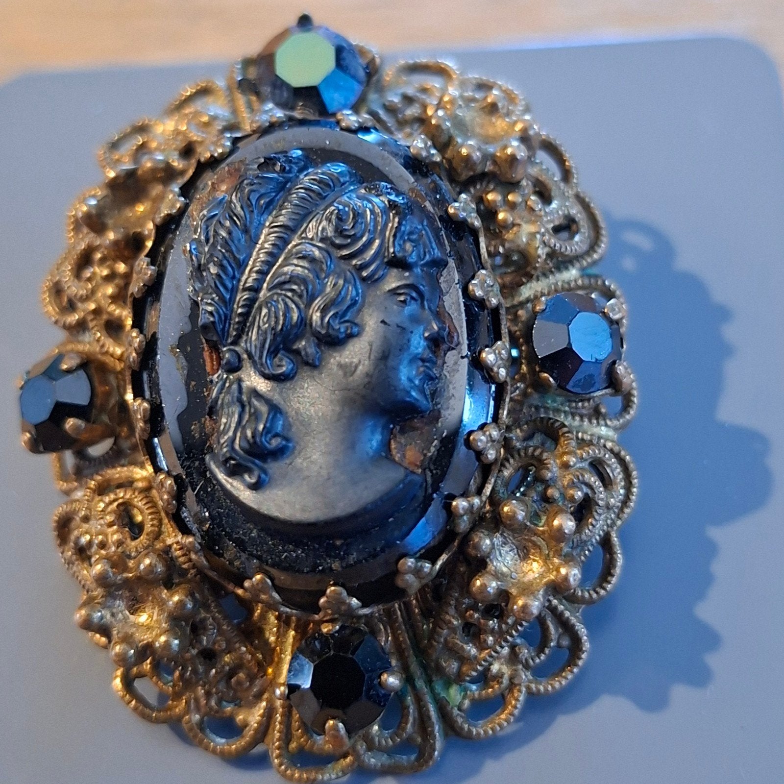 Antieke Victoriaanse Filigree Cameo Broche, Antiek en Kunst, Ophalen of Verzenden
