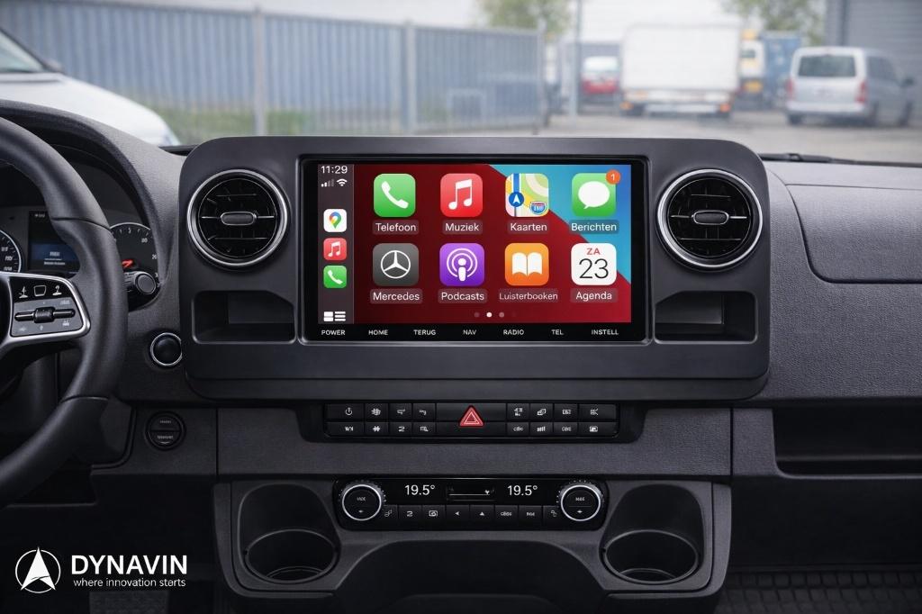 Navigatie mercedes sprinter vanaf 2018 carplay android 15, Auto diversen, Ophalen of Verzenden, Dynavin, VERKOOP@INBOUWNAVIGATIE.COM