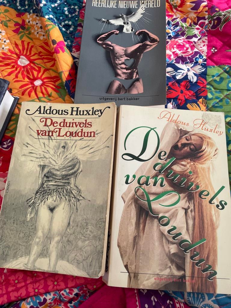 De Duivels van Loudun - Aldous Huxley (2 edities), Boeken, Literatuur, Ophalen of Verzenden, Gelezen, Nederland