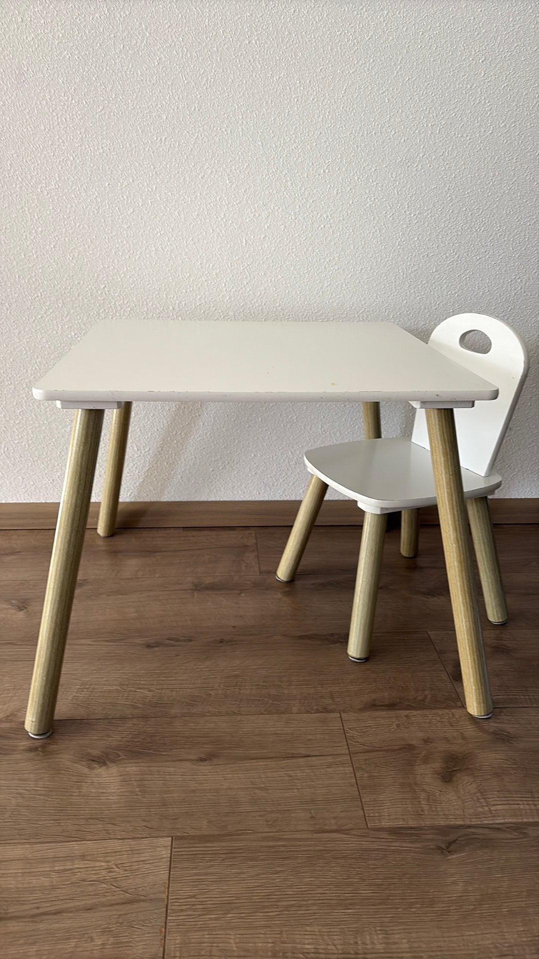 Kindertafeltje met stoelje, Ophalen, Gebruikt