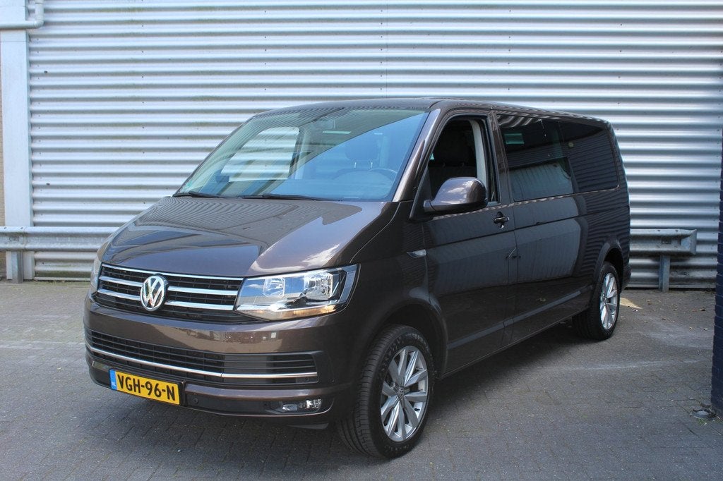Volkswagen Transporter L2H1 2.0TDI 204pk Caravelle DSG7 Dubb, Stof, Gebruikt, 4 cilinders, Bruin