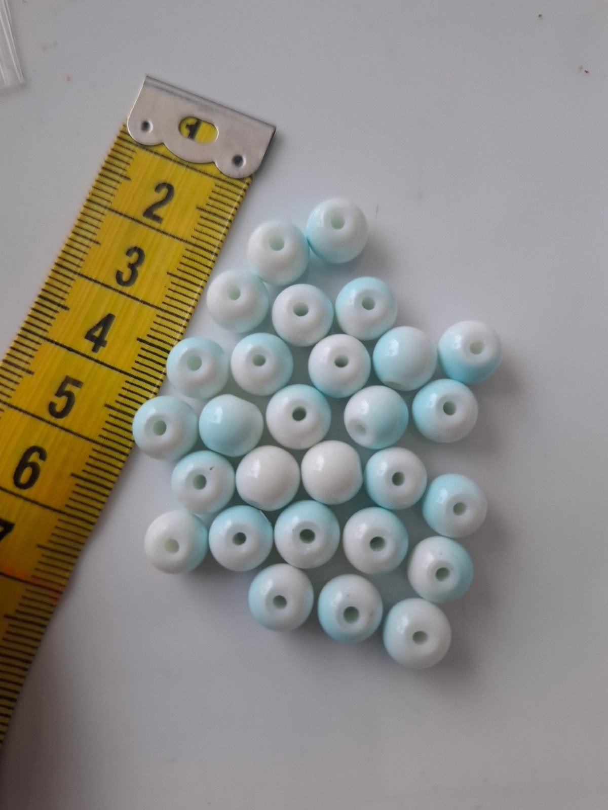 28 stuks 8 mm gemeleerde glaskralen wit blauw kralen partij, Kraal, -, -, Nieuw
