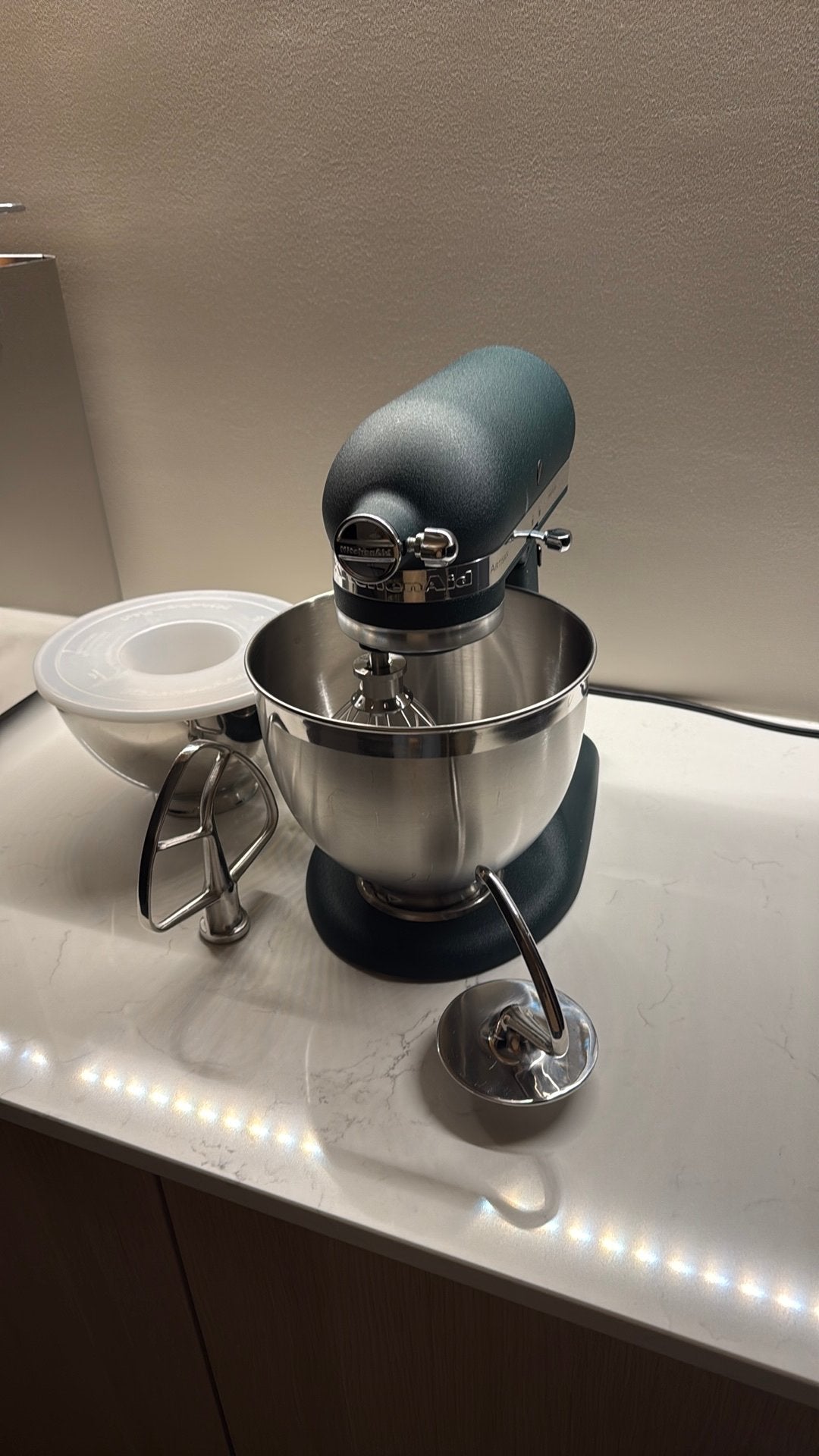 Kitchenaid 5KSM185 in kleur Pebbled Palm met RVS accesoires, Ophalen, 4 liter of meer, 3 snelheden of meer, Zo goed als nieuw