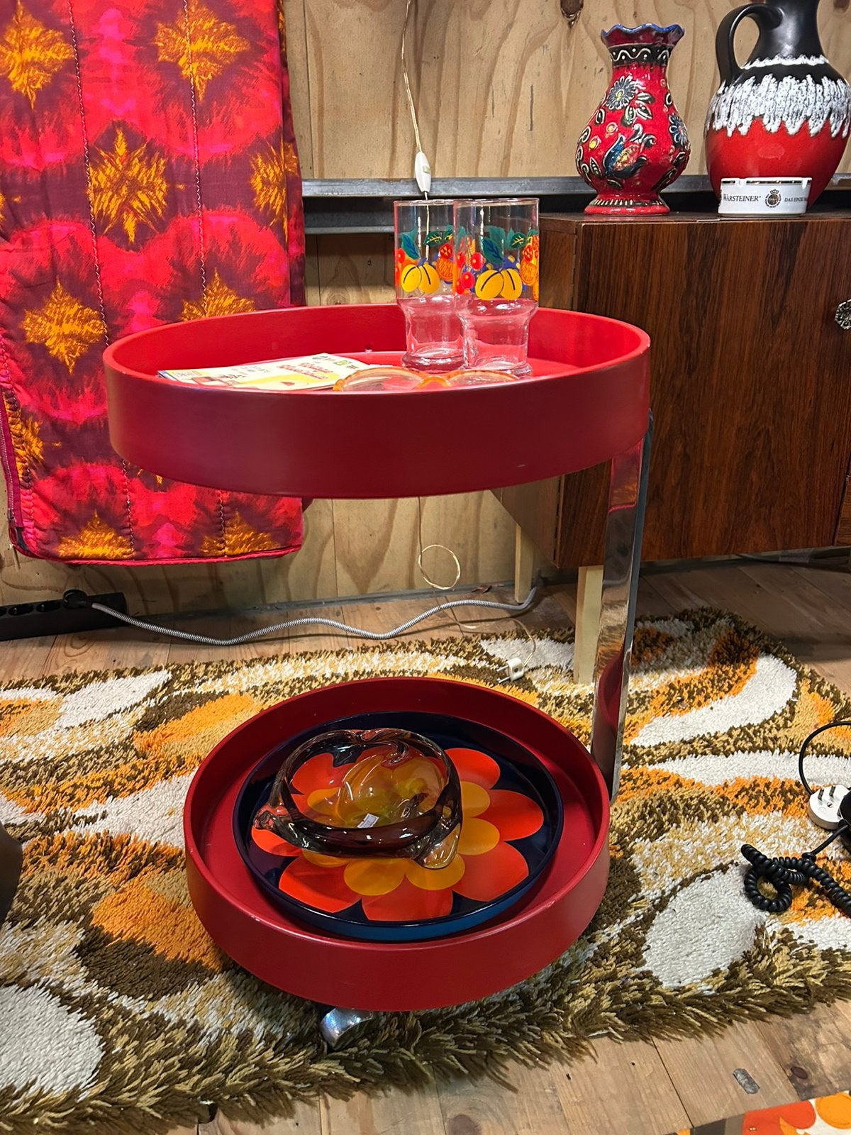 Vintage 70’s rode space age side table/ trolley, Ophalen, Huis en Inrichting