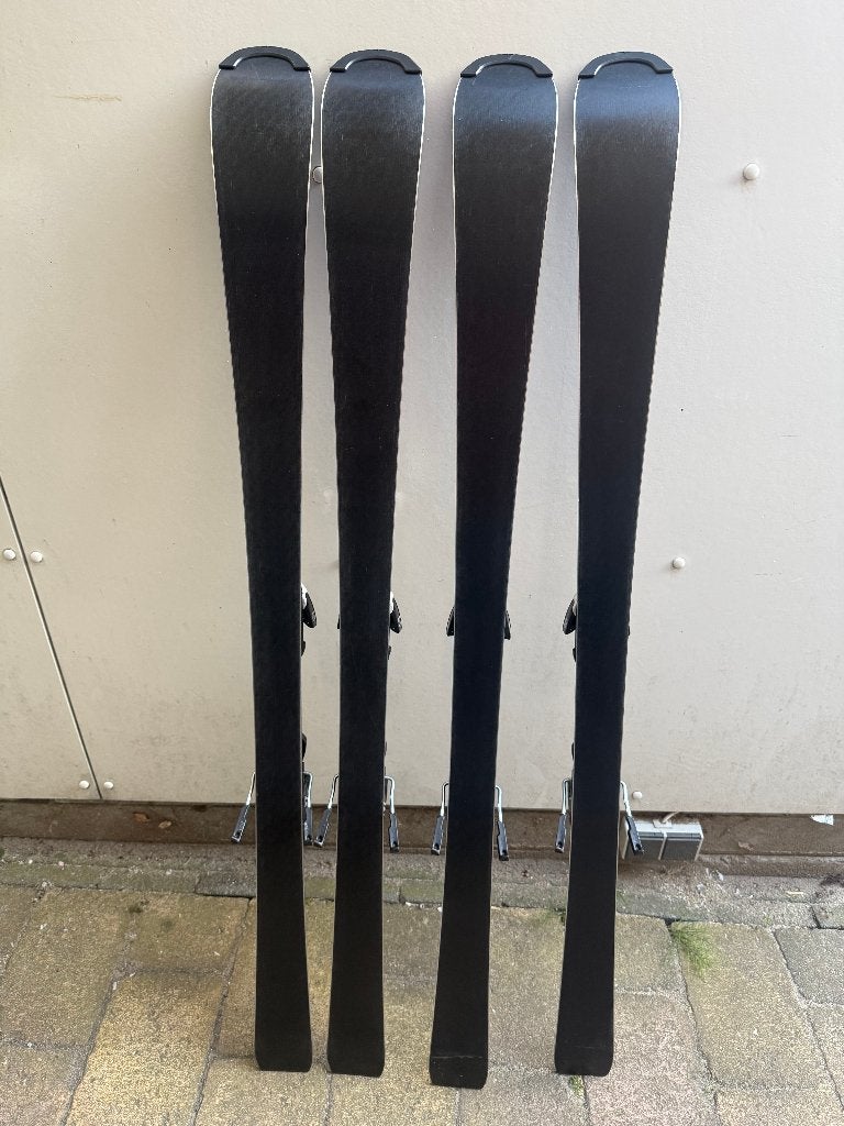 2 paar Salomon race skis 145cm, Ophalen, 140 tot 160 cm, Gebruikt, Salomon