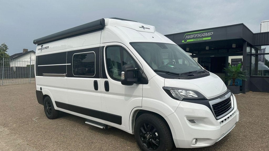 VANTourer 600 D Multivan met 6 slaapplaatsen en Truma diesel, Ringverwarming, Particulier, Koelkast, Tot en met 6
