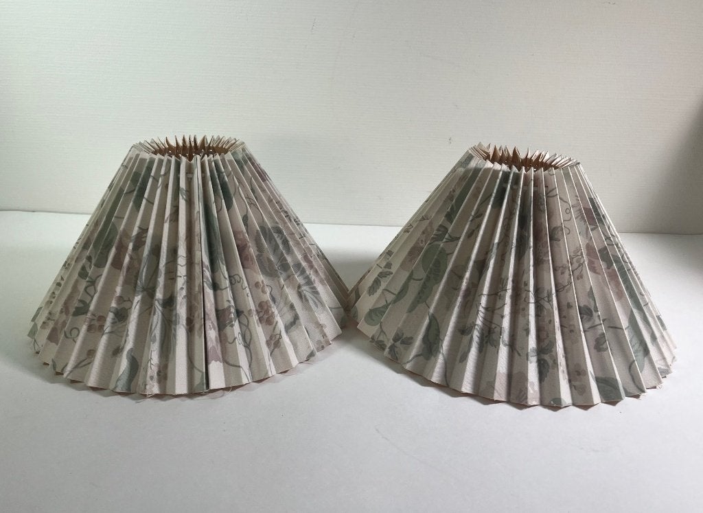Set van 2 Laura Ashley Home geplooide lampenkappen, Huis en Inrichting, Beige, Gebruikt, Overige merken, Vintage