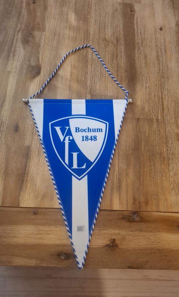 VFL Bochum vaantje, Verzamelen, Sportartikelen en Voetbal, Ophalen of Verzenden, Zo goed als nieuw, Buitenlandse clubs, Vaantje of Sjaal