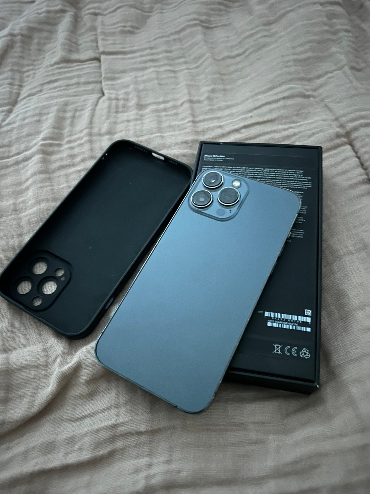 Nette iphone 13 pro max, Telecommunicatie, Mobiele telefoons | Apple iPhone, Ophalen, 128 GB, Zwart, Zonder simlock