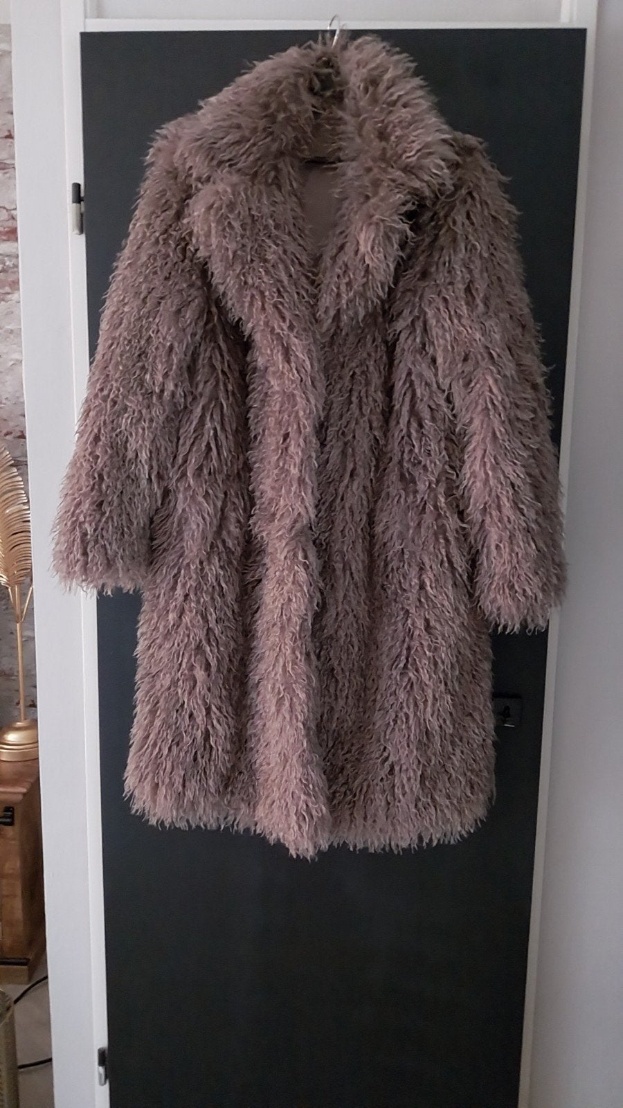Lange taupe harige fluffy pluizige jas - Maat M L, Ophalen of Verzenden, Nieuw, Maat 38/40 (M), Bruin