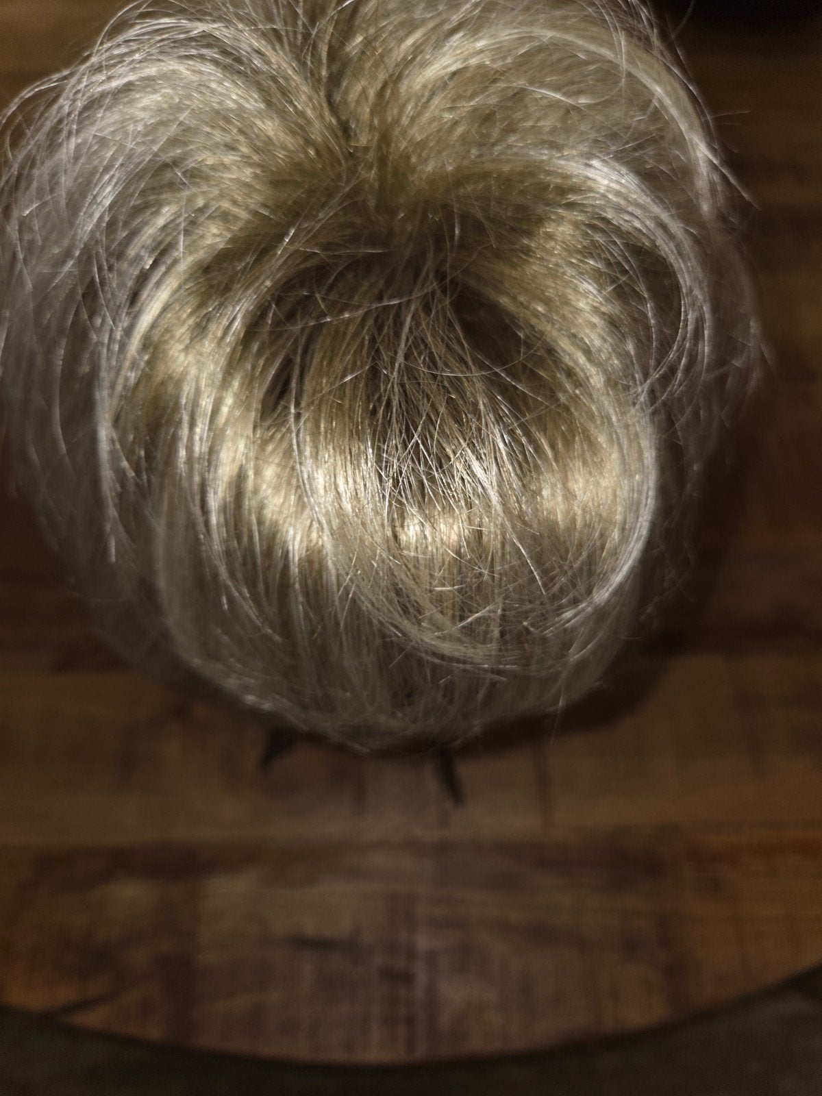 Mooie dames pruik, origineel Sentyties haar, kort model, Verzenden, Zo goed als nieuw, Pruik of Haarverlenging