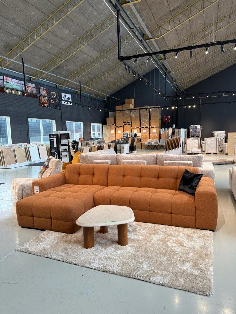 Direct leverbaar| Modern velvet hoekbank  | Showroom Utrecht, Huis en Inrichting, Banken | Bankstellen, Ophalen, Info@trendvortex.com