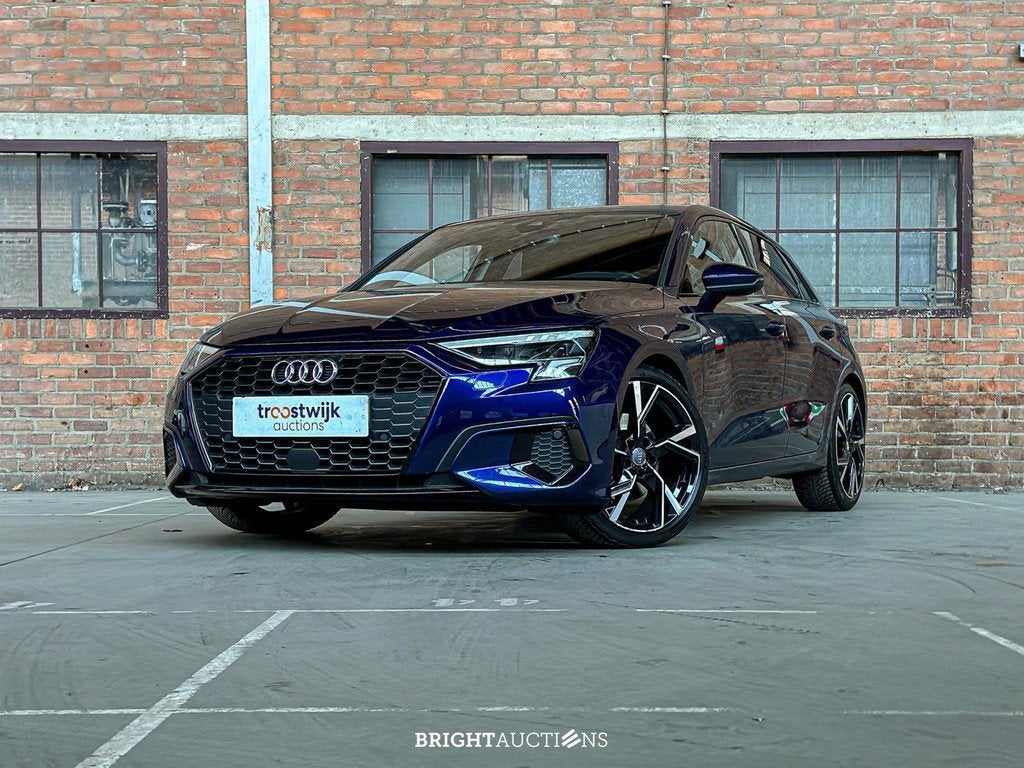 Audi A3 Sportback 35 TFSI Business edition (bj 2020), Auto's, Audi, Automaat, 0 cilinders, Gebruikt, Blauw
