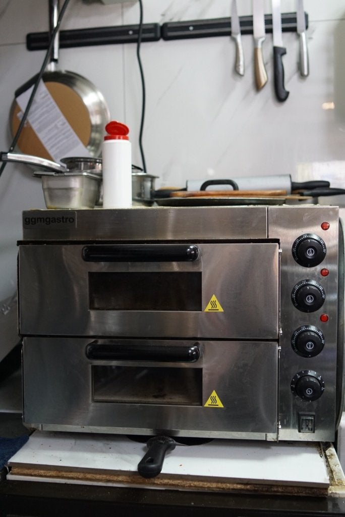 GGM Gastro elektrische/steenoven pizzaoven – 2 kamers, Witgoed en Apparatuur, Ophalen, 45 tot 50 cm, Gebruikt, Horeca-oven