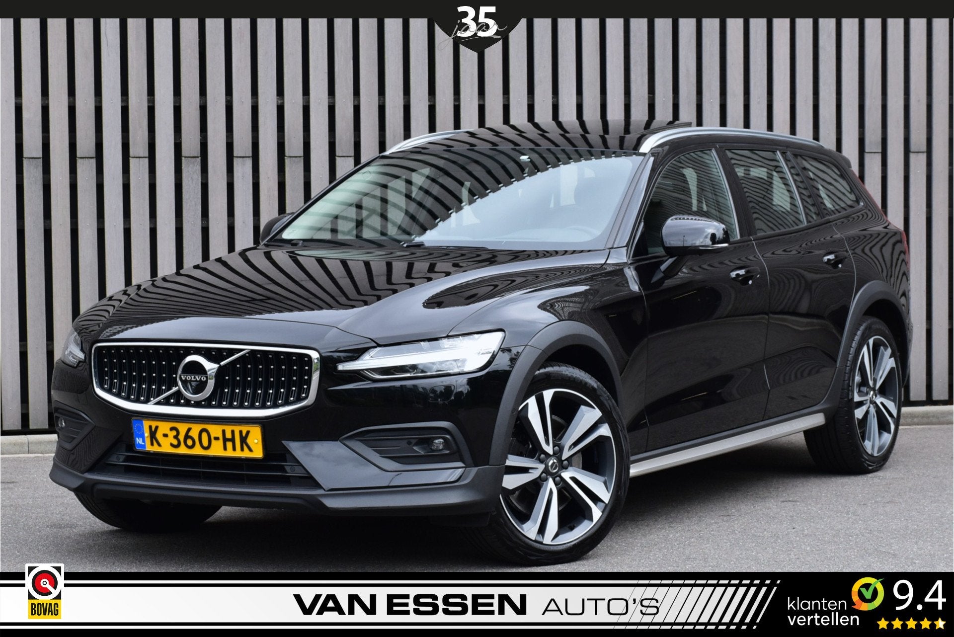 Volvo V60 Cross Country 2.0 B5 AWD Ultimate Pano 360-Camera, 15 km/l, 4 cilinders, 1969 cc, Zwart