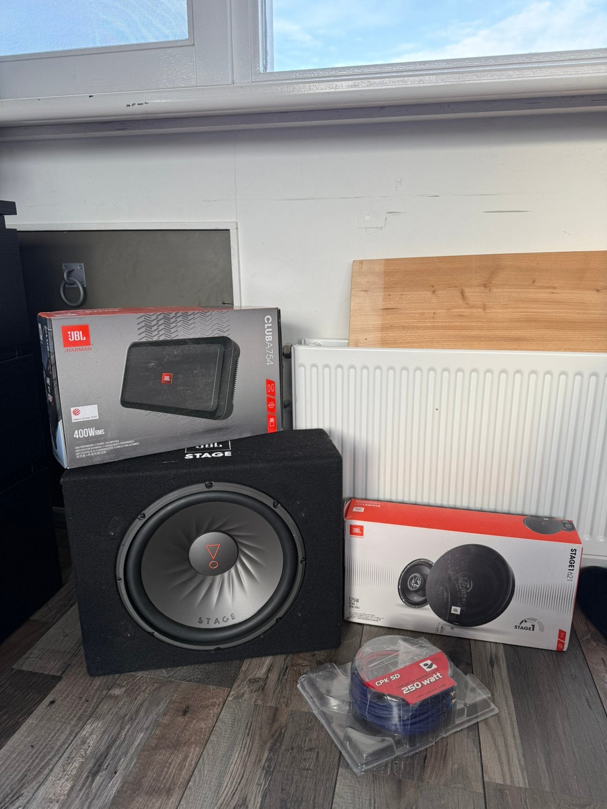 1000 watt subwoofer + versterker, Auto diversen, Ophalen, Nieuw