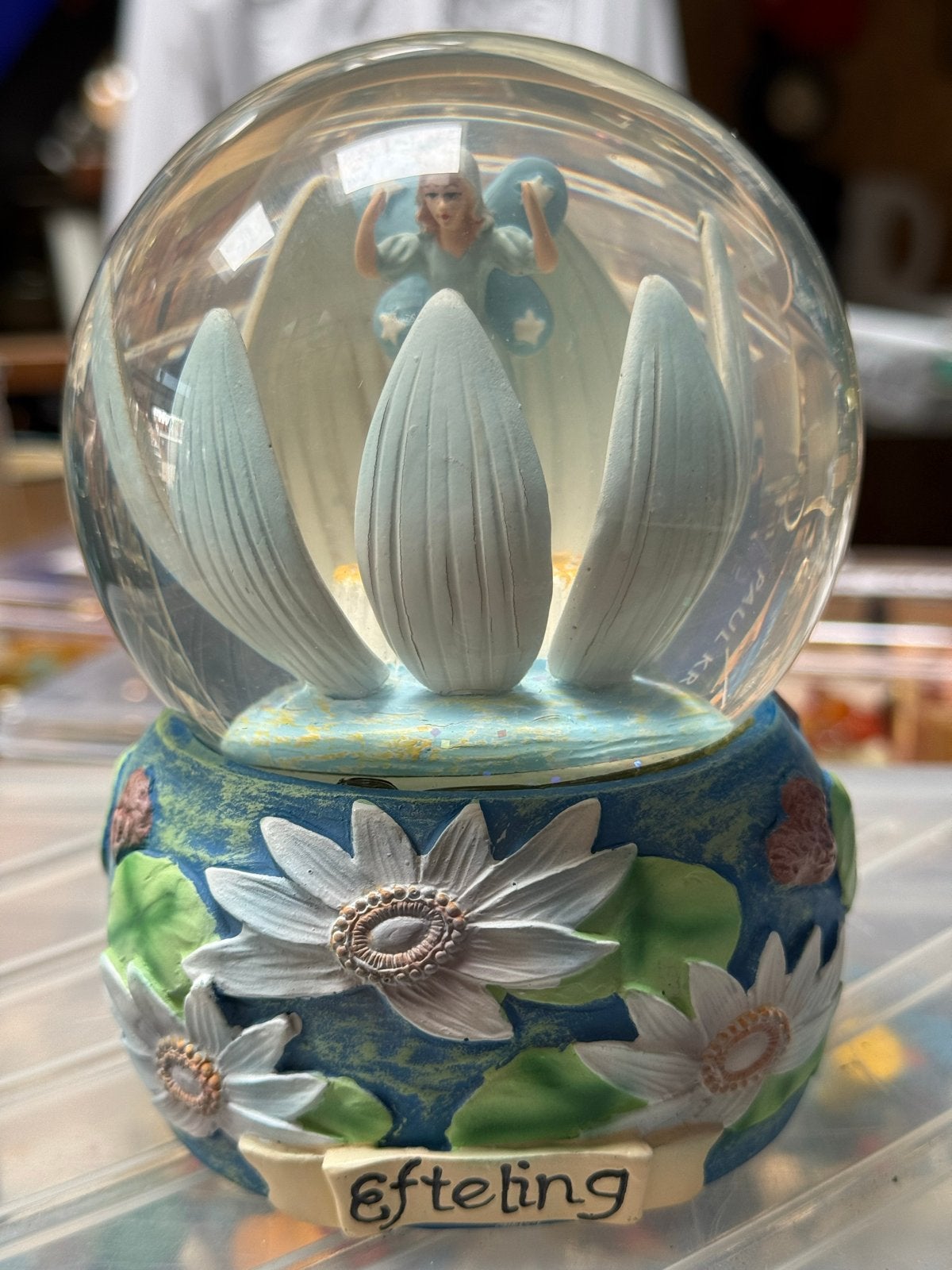 Efteling Sneeuwbol met Fee en Sprookjesboom Beeldje, Verzamelen, Efteling, Efteling, Ophalen of Verzenden, Zo goed als nieuw, Beeldje of Poppetje
