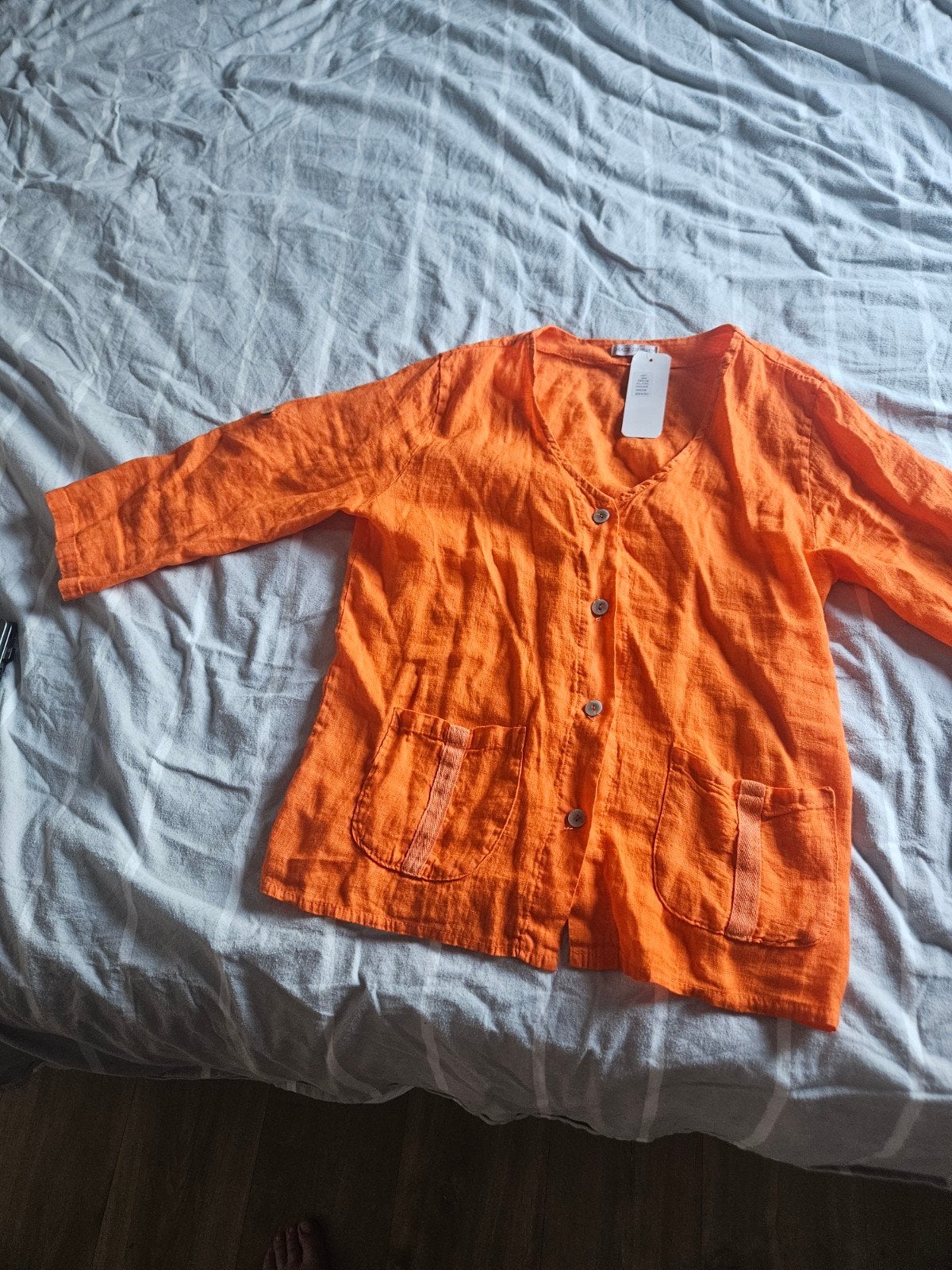 Le Monde du Lin, Linnen blouse oranje, Maat 40/42. Nieuw, Kleding | Dames, Le Monde du Lin, Ophalen of Verzenden, Nieuw, Oranje