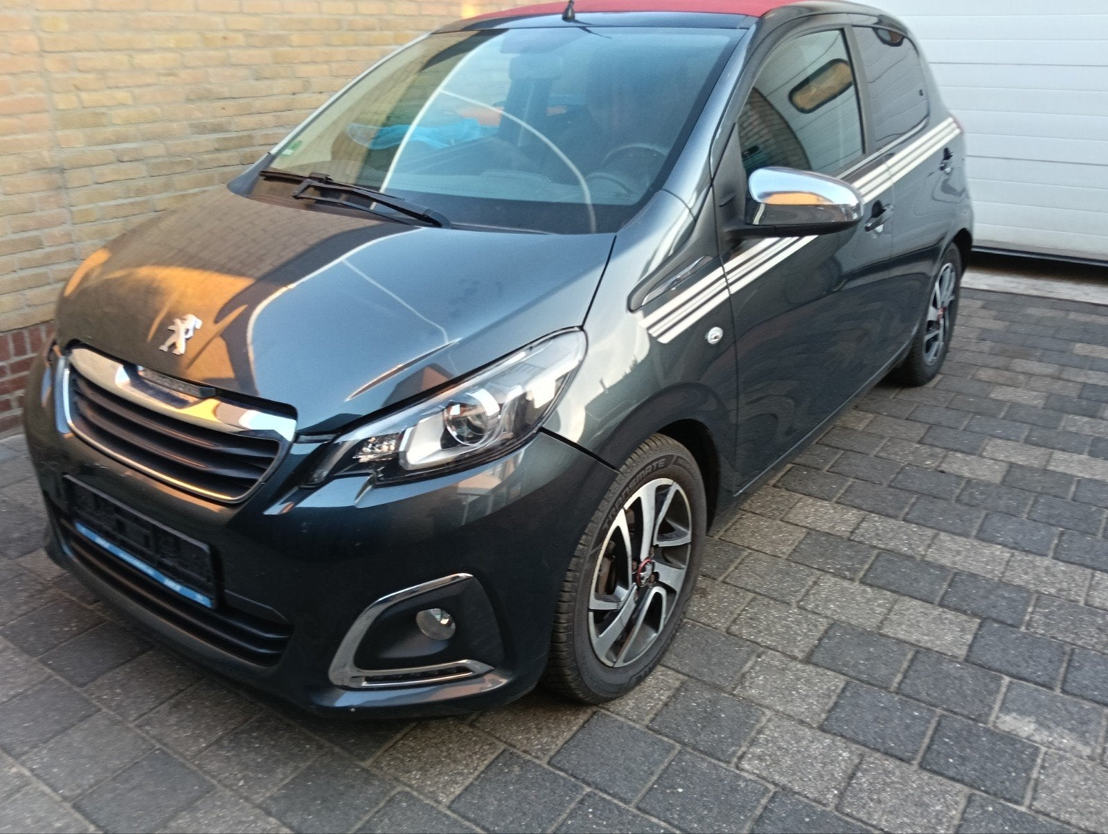 Peugeot 108 Allure cabrio top, Auto diversen, Cabriolet, Zwart, Handgeschakeld, Ophalen of Verzenden