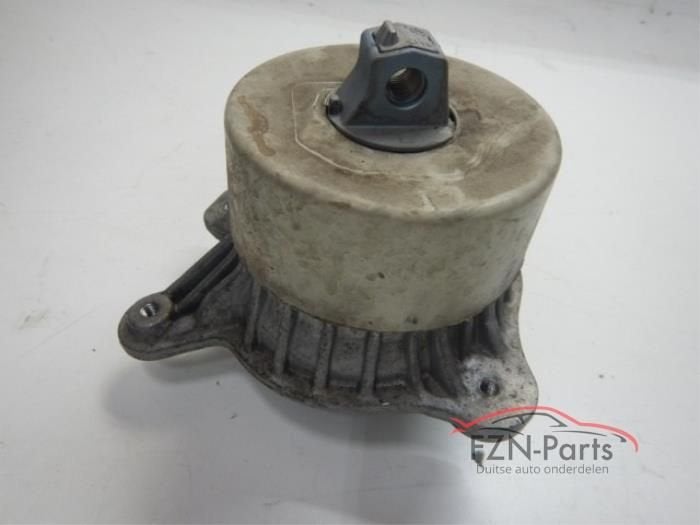 Mecredes-Benz C-Klasse W205 C63 Motorsteun Links, Ophalen of Verzenden, Gebruikt
