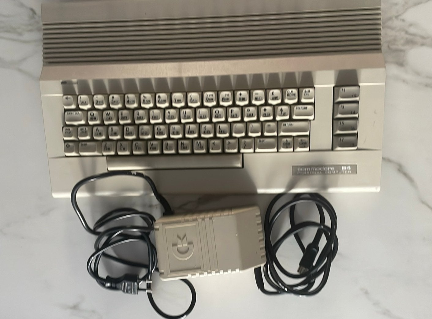 Commodore 64 Personal Computer met Voeding, Computers en Software, Vintage Computers, Ophalen of Verzenden