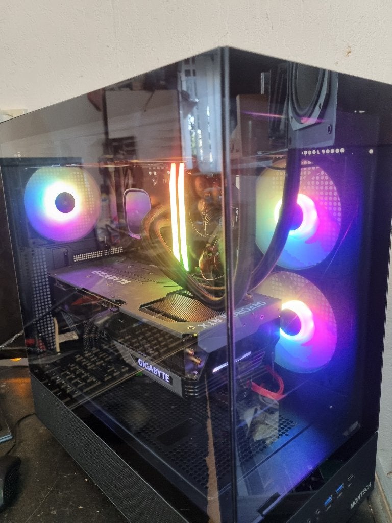 RTX 4080,R7 9800x3d,waterkoeling,32gb DDR5,wifi,w11,z.kracht, 32 GB, Virtual Reality, Ophalen of Verzenden, Zo goed als nieuw