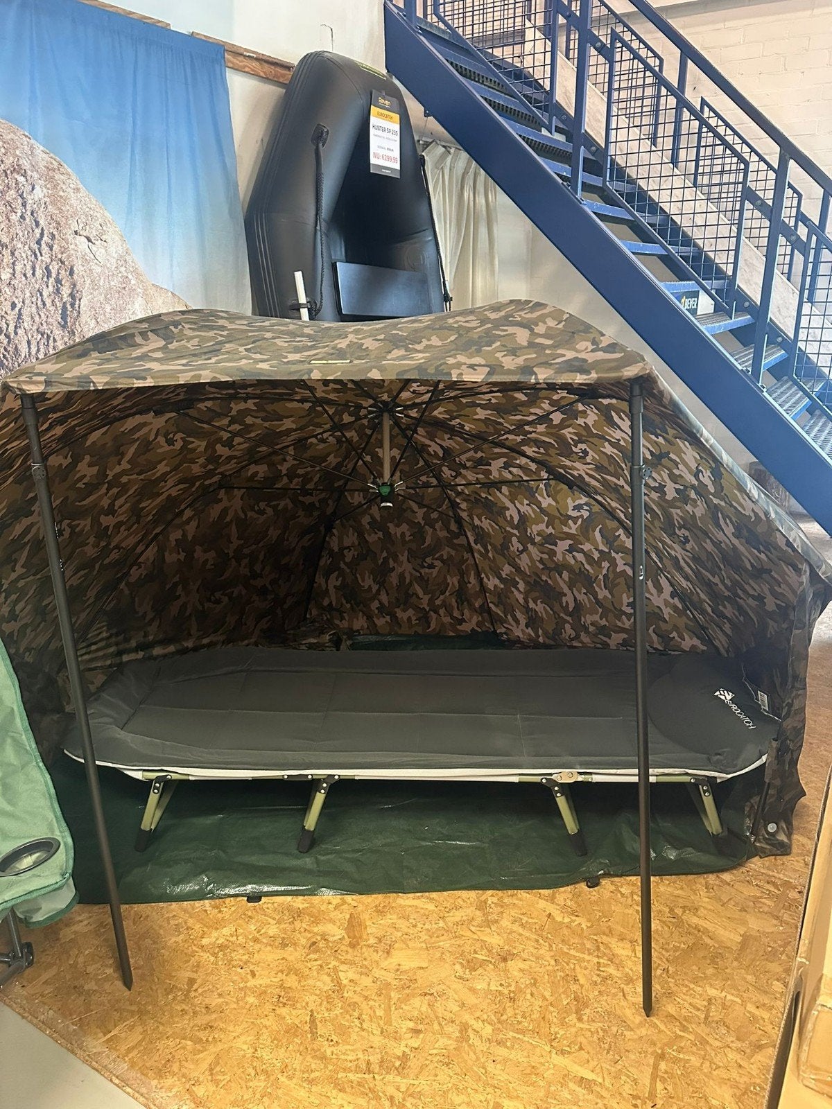 Nieuwe Camouflage Vistent met extra stokken, Ophalen of Verzenden