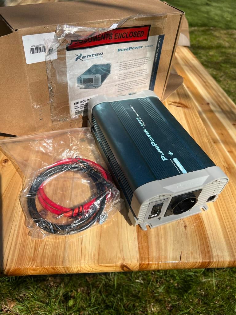 Omvormer Xenteq 600W, Auto diversen, Overige Auto diversen, Ophalen of Verzenden