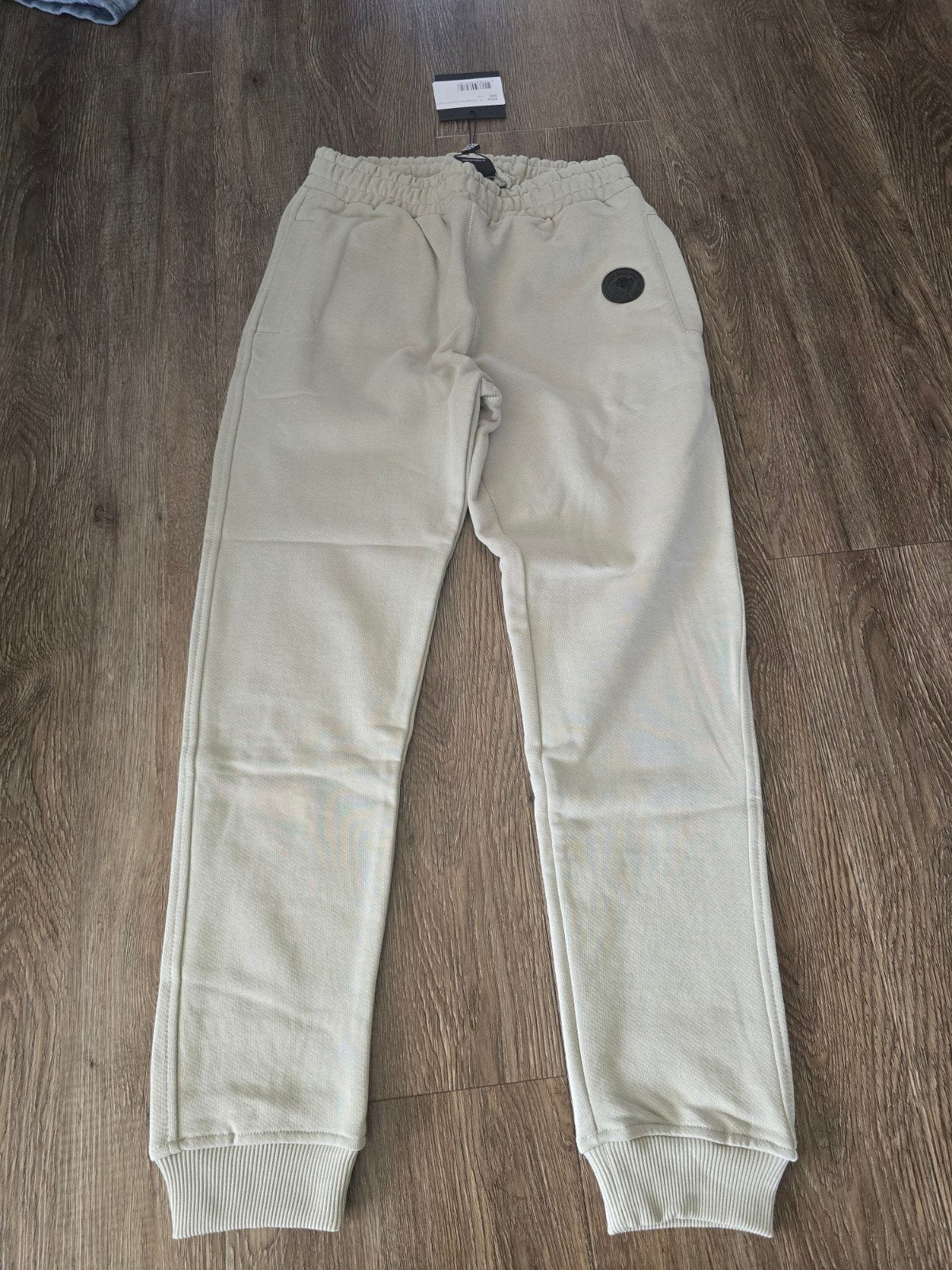 Nieuwe Black Bananas Joggingbroek Maat 152 Lichtgroen, Kinderen en Baby's, Ophalen of Verzenden, Nieuw, Black Bananas, Jongen of Meisje