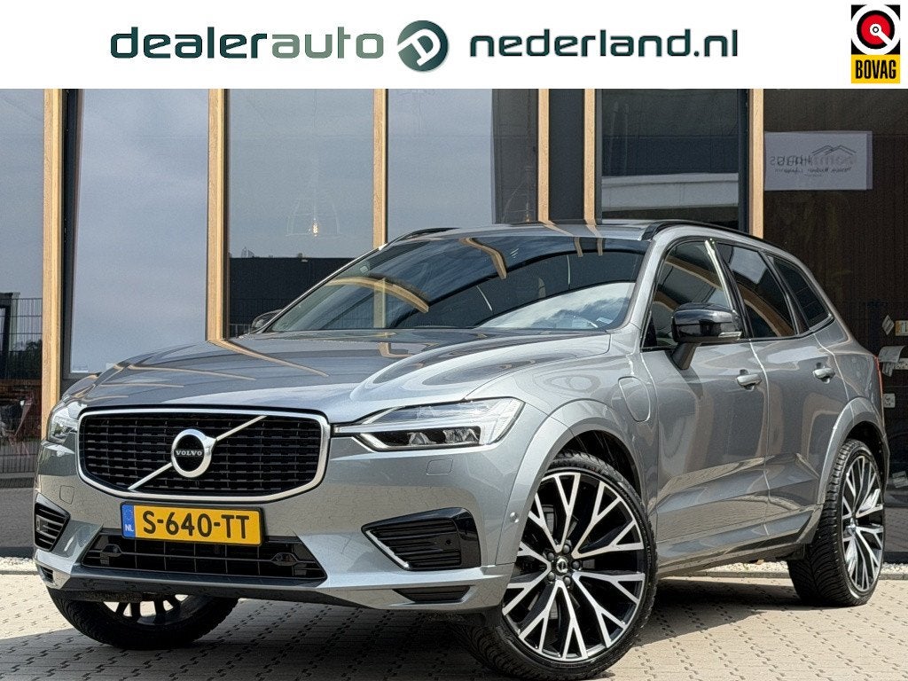 Volvo XC60 2.0 T8 Twin Engine AWD R-Design | Pano | Elec Tre, Dealer onderhouden, Gebruikt, Euro 6, 4 cilinders