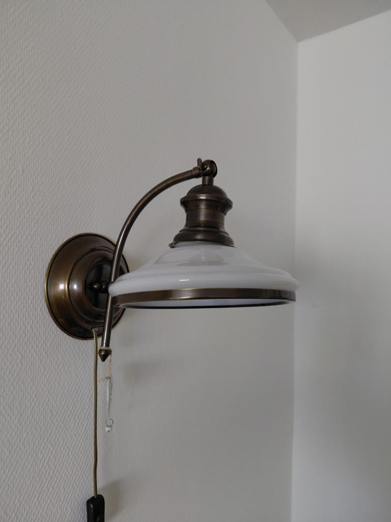 Wandlamp, Ophalen
