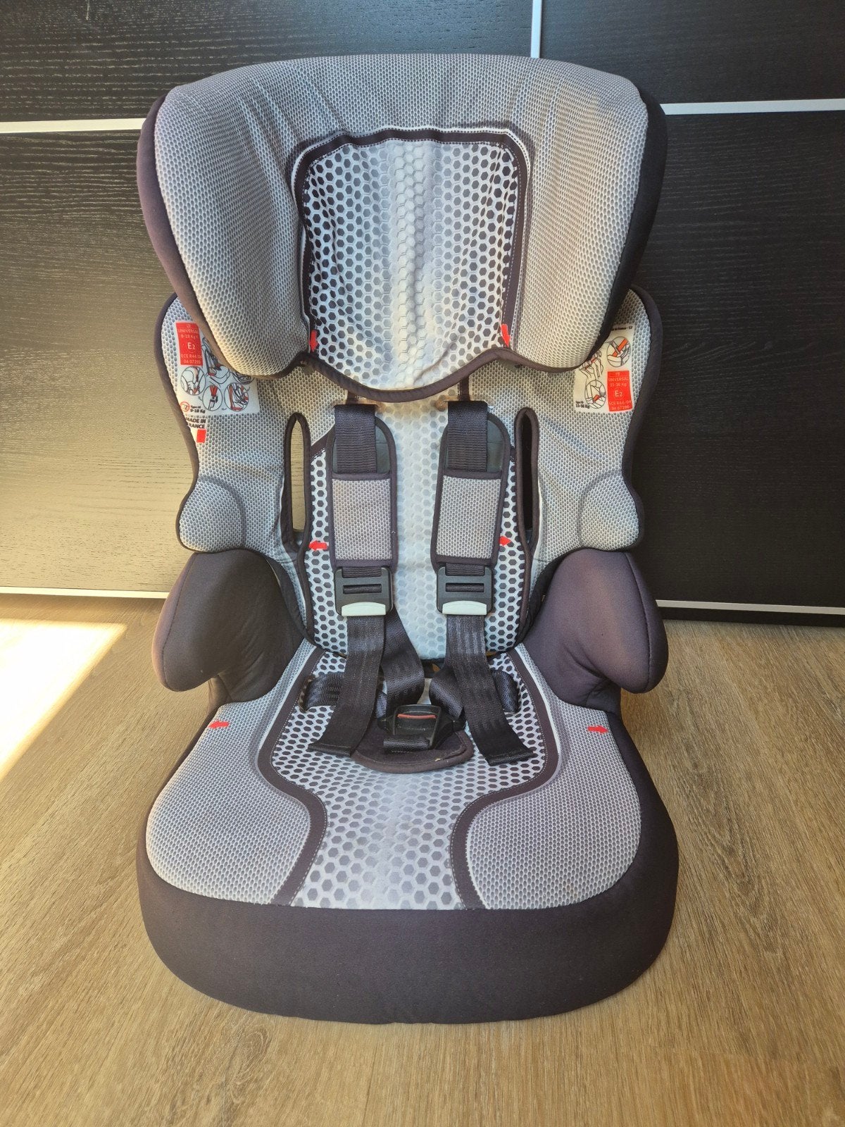 Hema autostoel universeel 9-36 kg, Kinderen en Baby's, Autostoeltjes, Verstelbare rugleuning, 9 t/m 36 kg, Ophalen, Overige merken