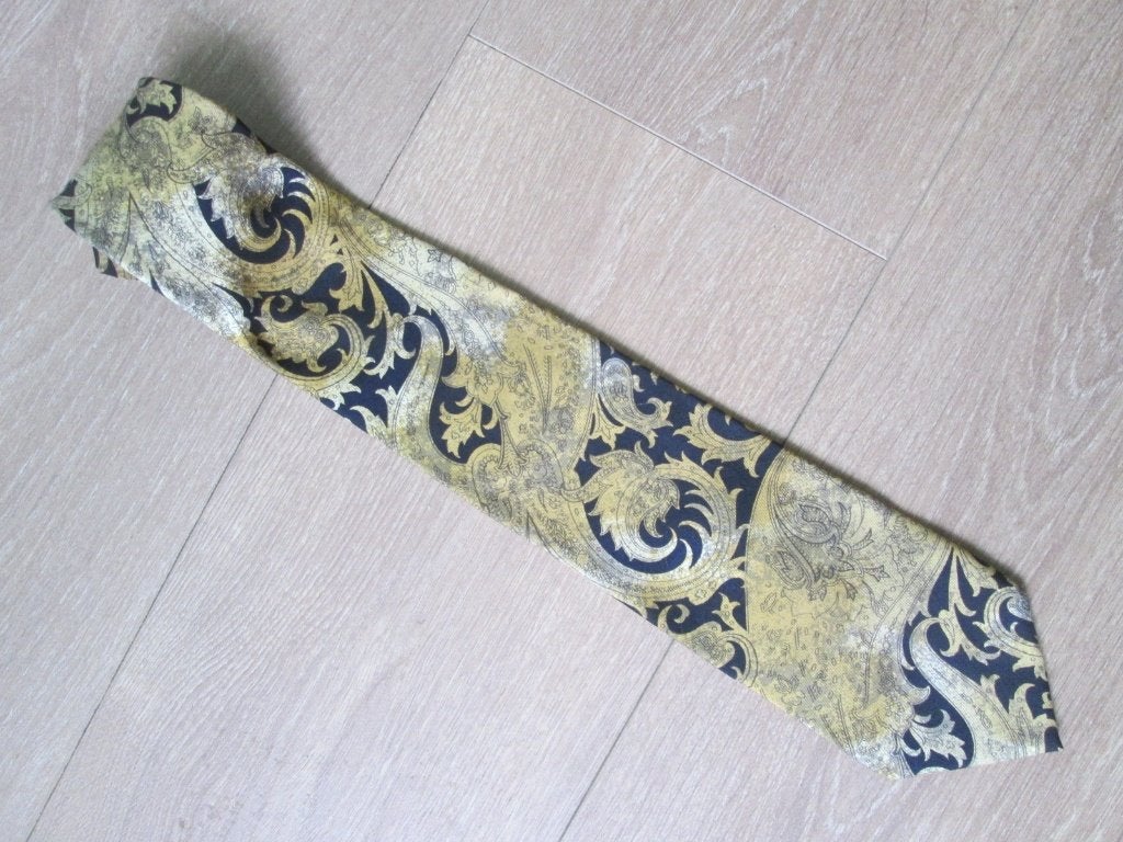 Vintage Stropdas Hugo Boss Zwart met Paisley Print, BOSS, Zwart, Ophalen of Verzenden, Zo goed als nieuw