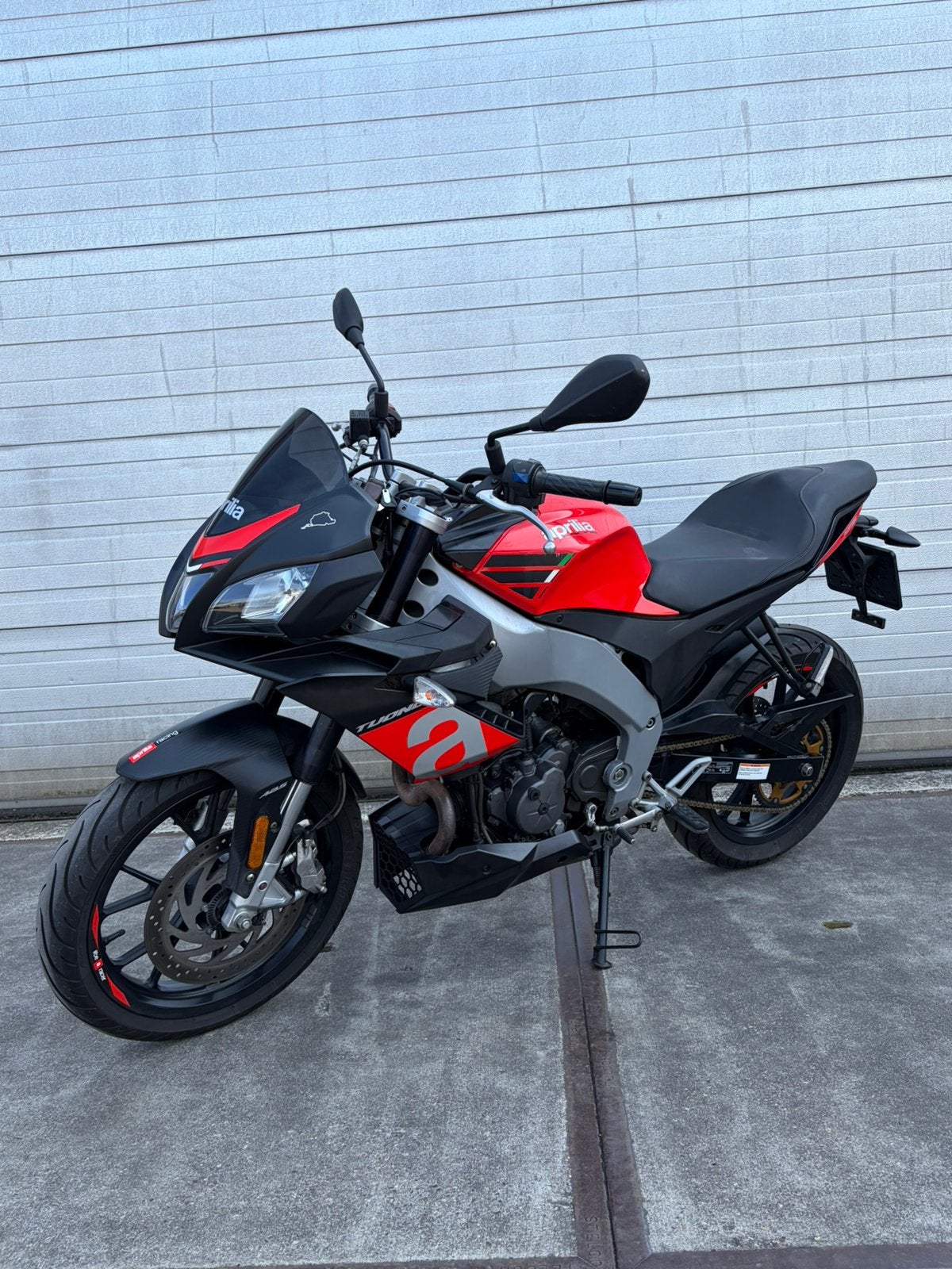 Aprilia tuono 125 cc A1, Motoren, Particulier, 125 cc, 11 kW of minder, 1 cilinder