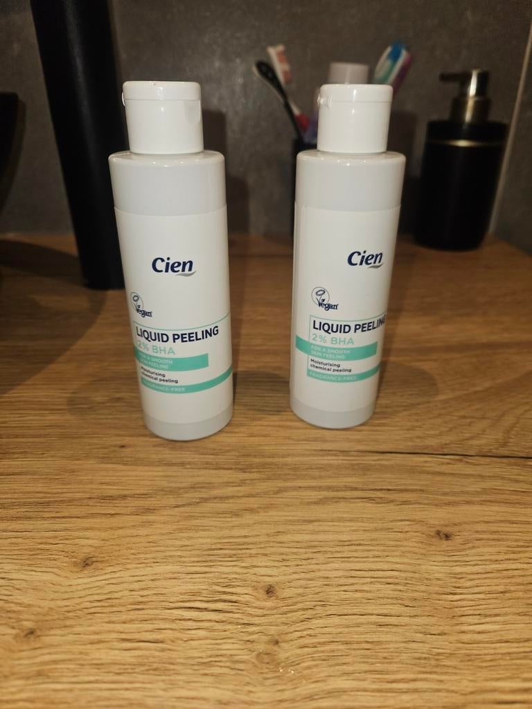 Cien Liquid Peeling 2% BHA - 2 stuks, Ophalen of Verzenden, Nieuw, Gehele gezicht, Reiniging