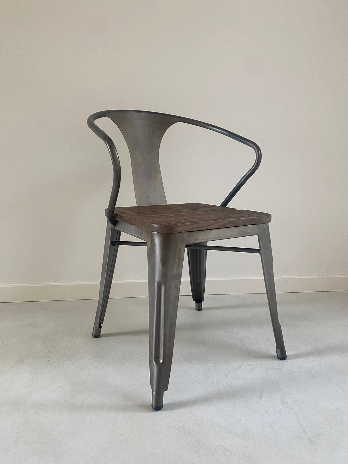 Metalen stoel met houten zitting, Huis en Inrichting, Stoelen, Ophalen, Vintage, Zo goed als nieuw, Nvt
