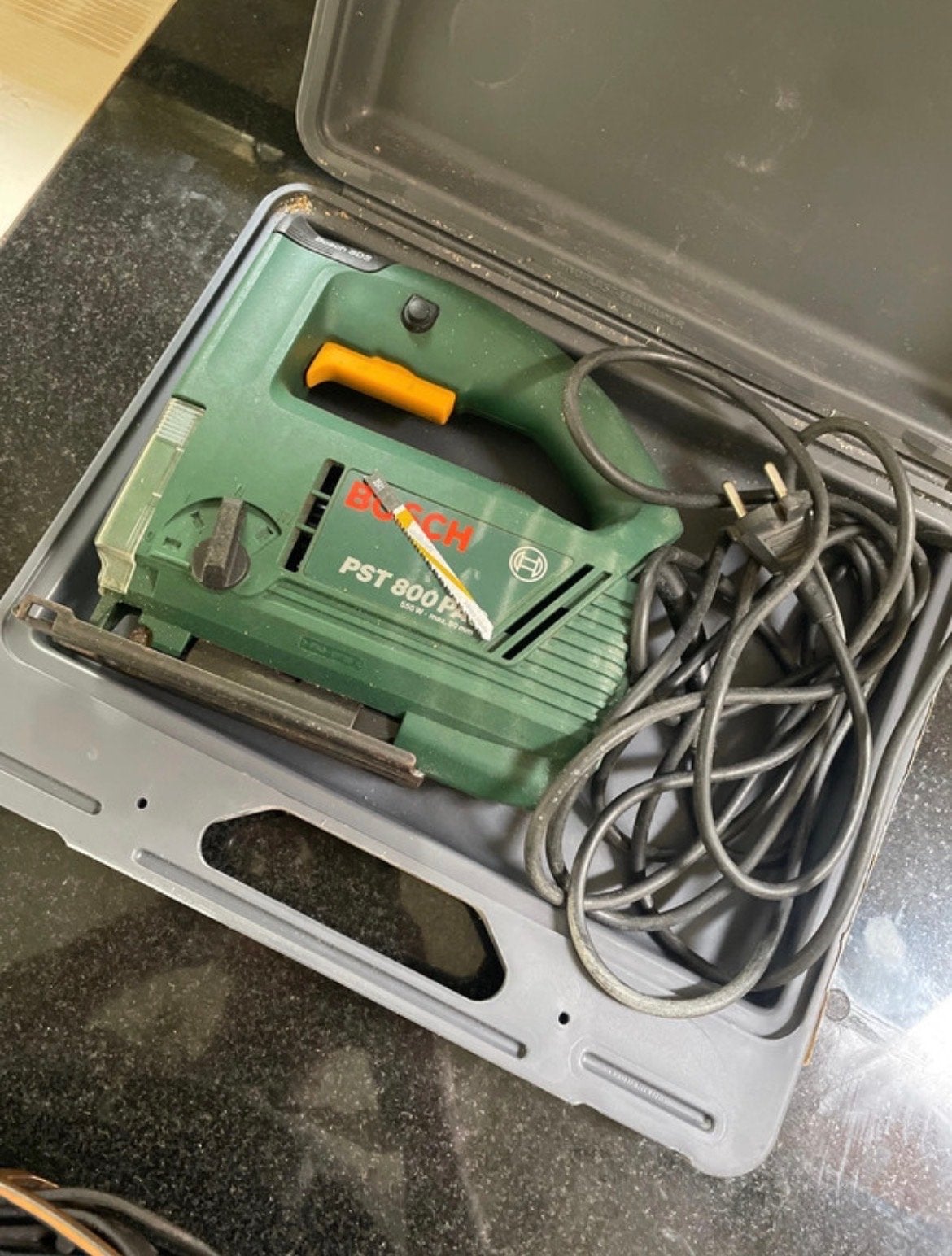 Bosch PST 800 PA Decoupeerzaag met Koffer en Zaagjes, Gebruikt, Decoupeerzaag, 600 tot 1200 watt, Ophalen of Verzenden