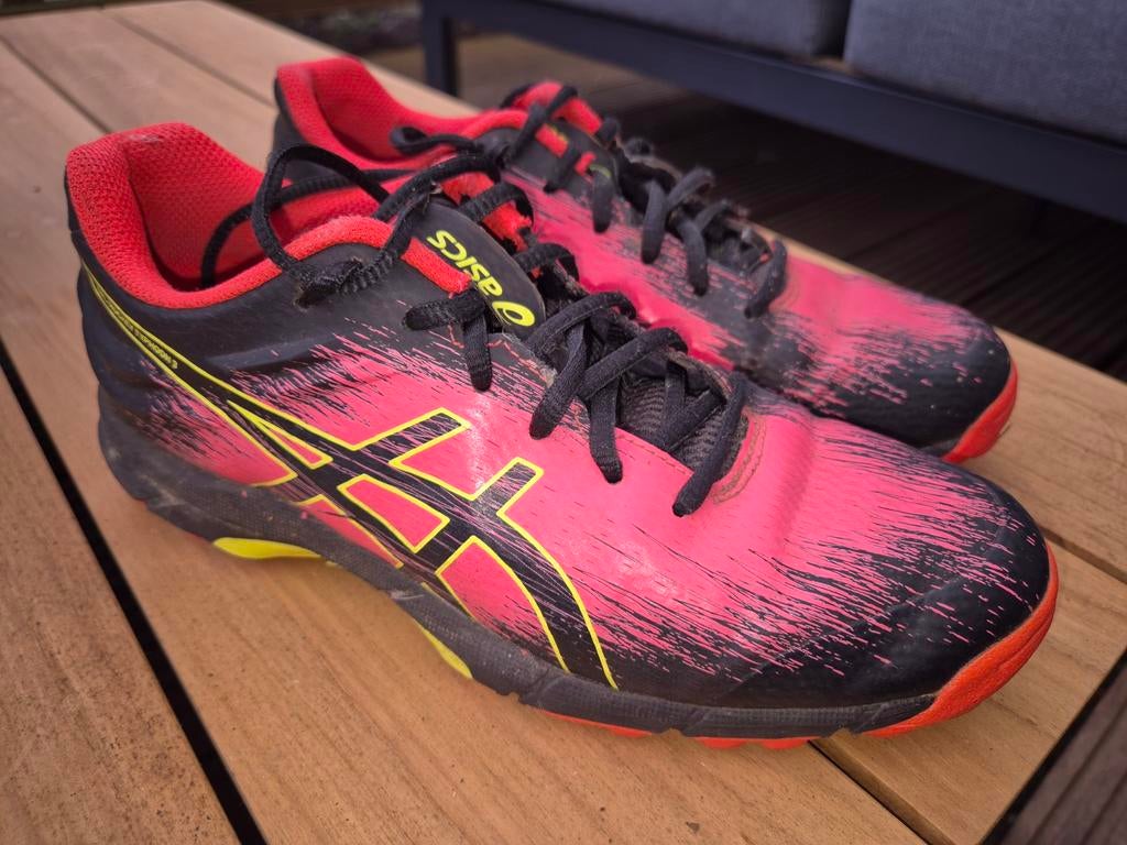 Asics hockeyschoenen maat 37,5, Sport en Fitness, Hockey, Ophalen of Verzenden, Gebruikt, Schoenen