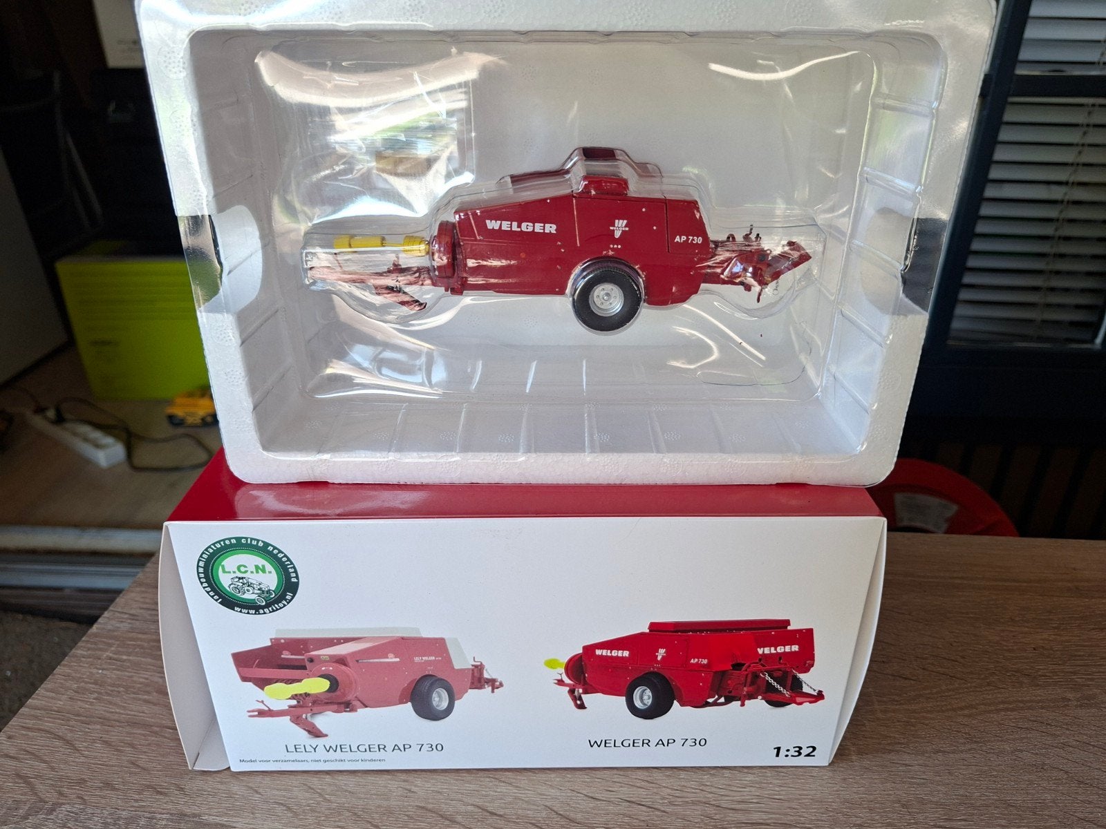 Welger AP 730 LCN Clubmodel 2025 - Nieuw in doos, Hobby en Vrije tijd, Modelauto's | 1:32, Ophalen of Verzenden