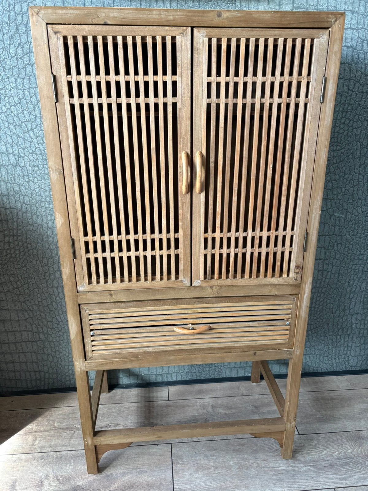 Houten kast met Bamboe, Ophalen, Gebruikt