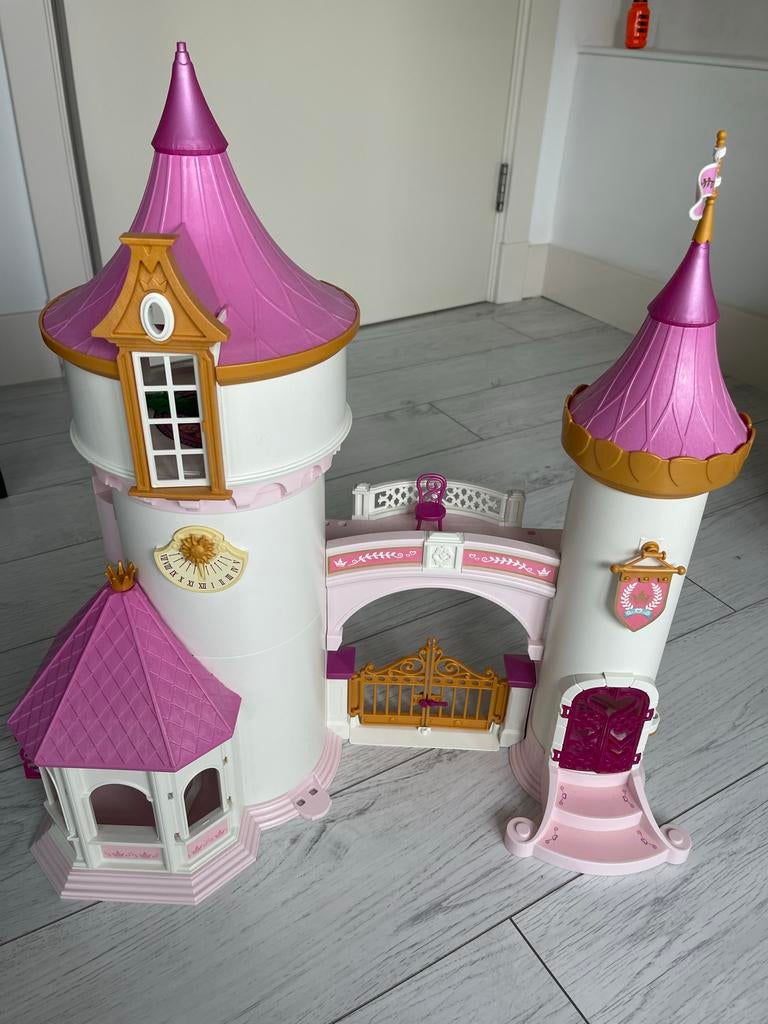 Prachtig prinsessenkasteel voor uren speelplezier, Kinderen en Baby's, Speelgoed | Poppenhuizen, Ophalen of Verzenden, Zo goed als nieuw