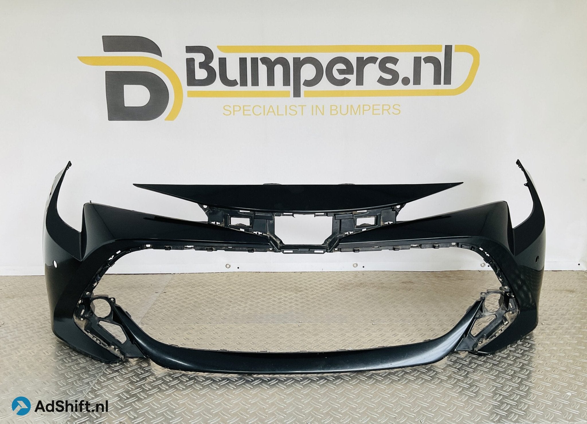 Bumper Toyota Corolla 6xpdc 2018-2024 52119-02P40 Voorbumper, Bumper
