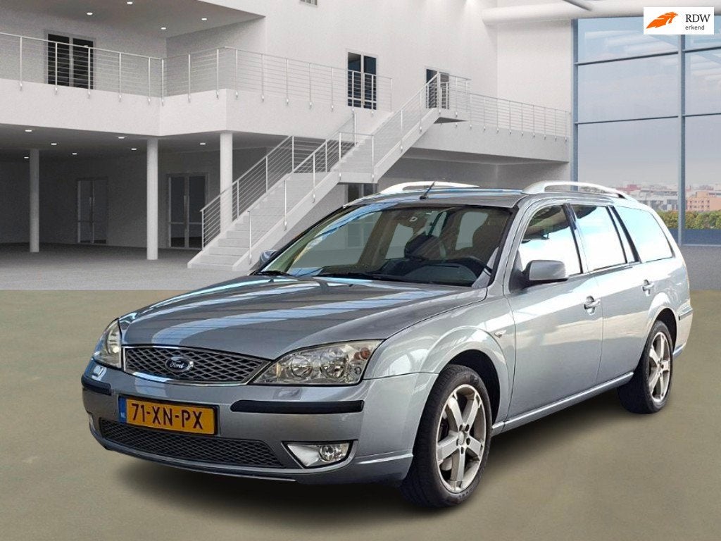 Ford Mondeo Wagon 1.8-16V Platinum AIRCO CRUISE NAVI PDC, Auto's, Gebruikt, 4 cilinders, Euro 4, 1500 kg