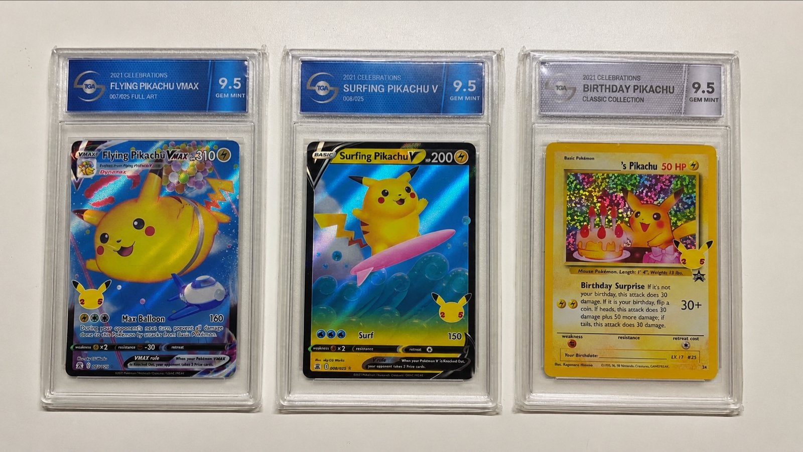Pokémon Celebrations Pikachu Set – 3x TGA 9.5 Gem Mint, Verzenden, Zo goed als nieuw, Meerdere kaarten