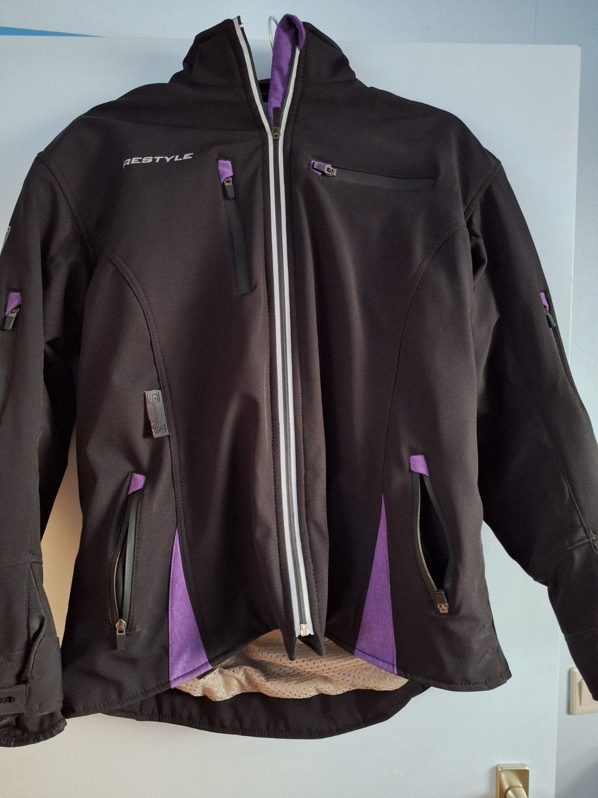 Motorjas voor dames met een maatje (6xl) meer, Motoren, Jas | textiel, Ophalen of Verzenden, Nieuw zonder kaartje, Dames