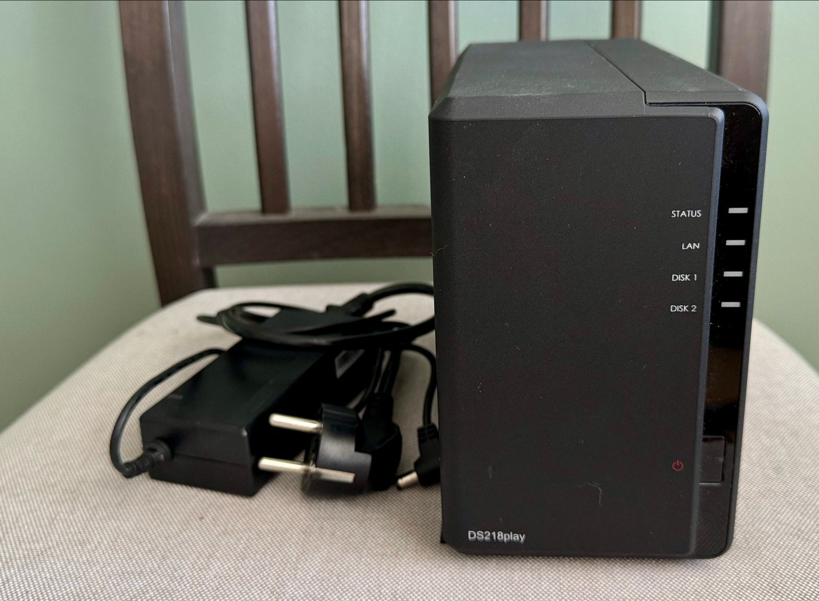 Synology DiskStation DS218play NAS, Ophalen of Verzenden, Zo goed als nieuw