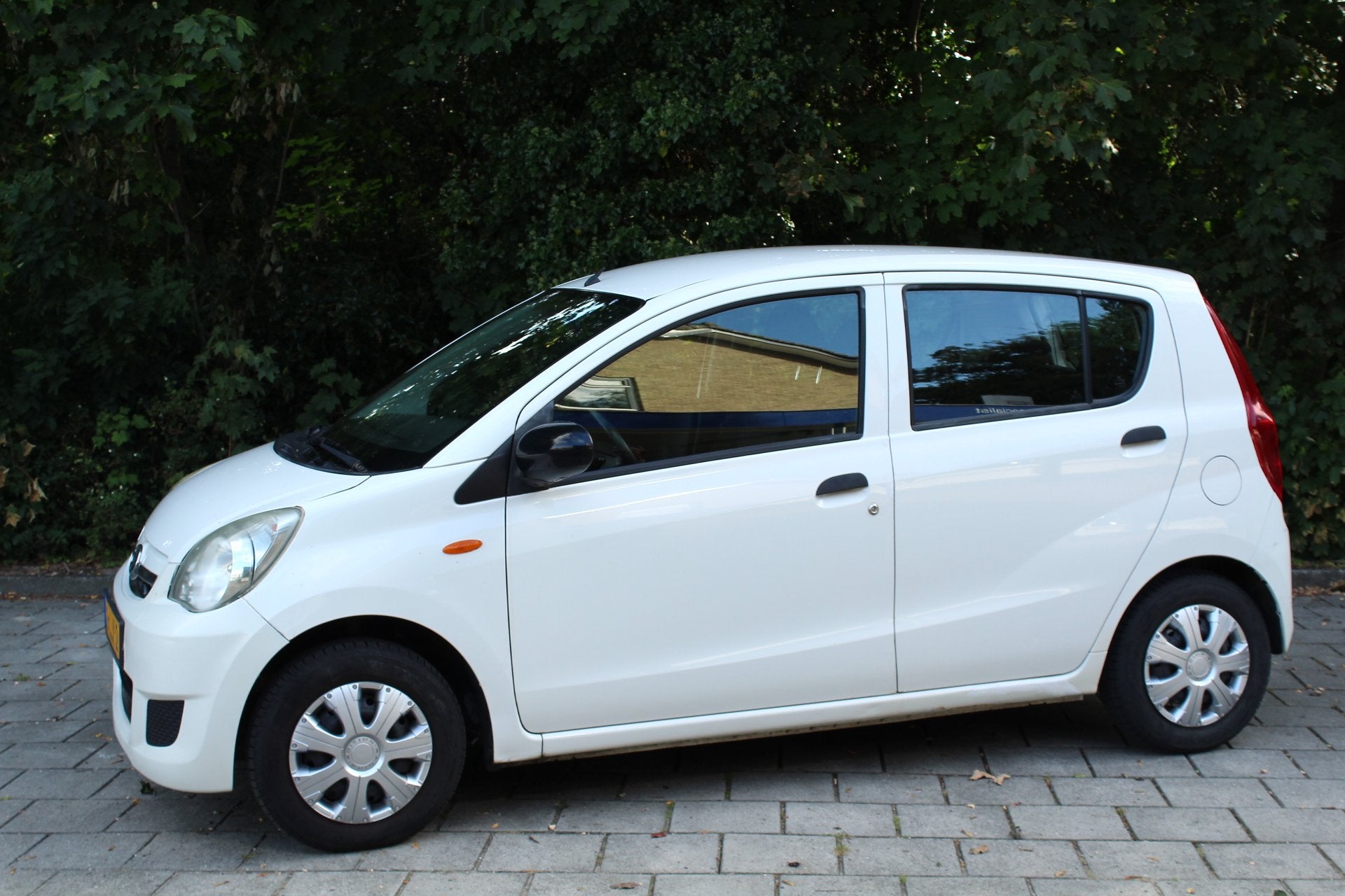 Daihatsu Cuore 1.0 Clever Heel netjes, zuinig autootje!, Auto's, Voorwielaandrijving, 18 €/maand, 4 stoelen, Cuore